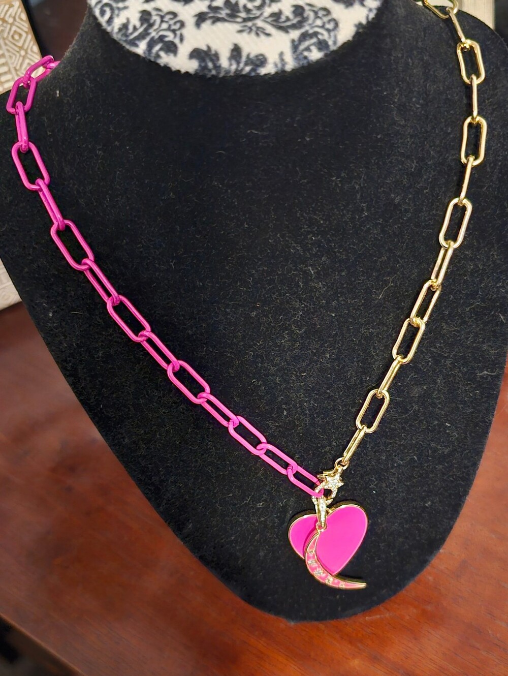 Lucy Moon Hot Pink Cresent Moon & Heart Statement Necklace 16 Inch EUC - Picture 9 of 9